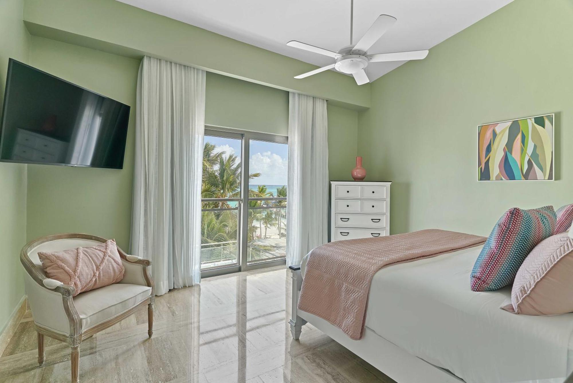 Costa Atlantica Punta Cana - Beach Vacation Condos Exterior foto